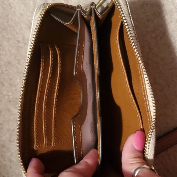 Wallet MK - Picture 3 of 5